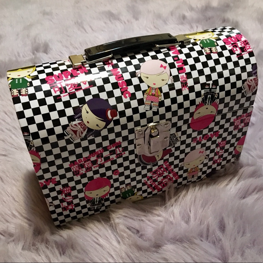 Gwen Stefani Harajuku Lovers Metal Lunchbox tote! 💖